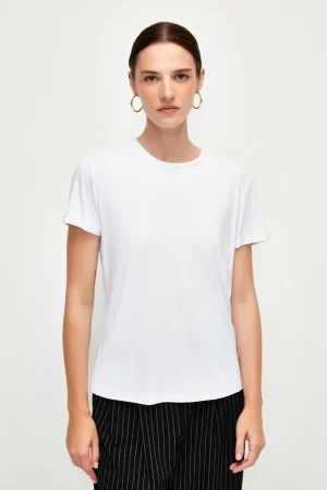 women's T-shirt white or 1 black adL brand