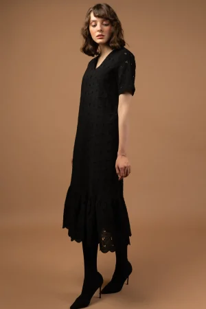 black lace dress Nevado side look