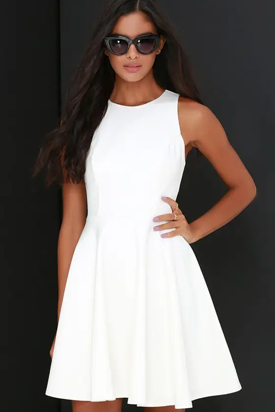 لباس A-line سفید